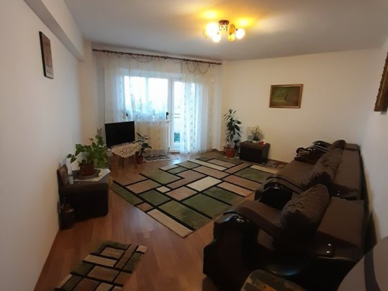Vanzare apartament 5 camere de tip duplex, in zona Mihai Bravu (ID 486)