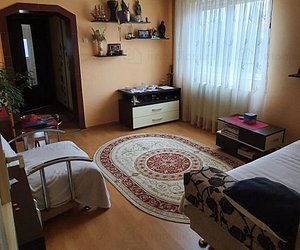 Casa de vanzare cu 3 camere, situata in Boldesti-Scaieni (ID 565)
