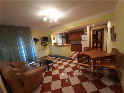 Apartament 3 camere, Ultracentral, Centrala Termica Proprie