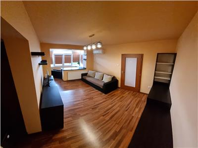 Vanzare apartament 3 camere, zona Nord (ID 780)