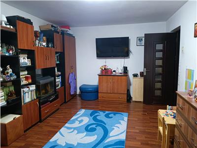 Vanzare apartament 2 camere, zona Malu Rosu (ID 827)