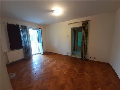 Vanzare apartament 3 camere, zona Nord (ID 829)