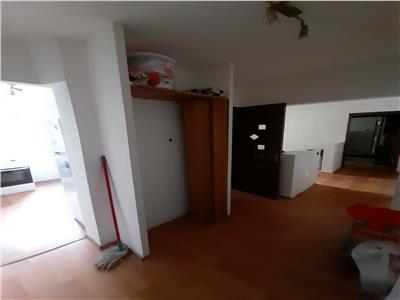 Vanzare APARTAMENT 2 camere, Vest, Ploiesti