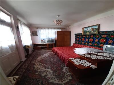 Vanzare casa zona Piata Anton (ID: 886)