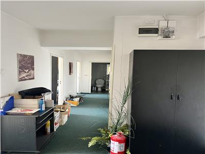 Vanzare apartament 3 camere, 2 bai zona Ultracentrala (ID: 888)