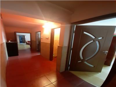 Apartament 3 camere/2 bai in Cartier 9 Mai