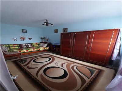 Apartament 3 camere zona de Vest Baraolt
