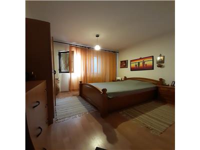 Apartament 2 camere b-dul Bucuresti