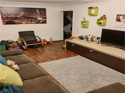 Apartament 2 camere zona Malu Rosu