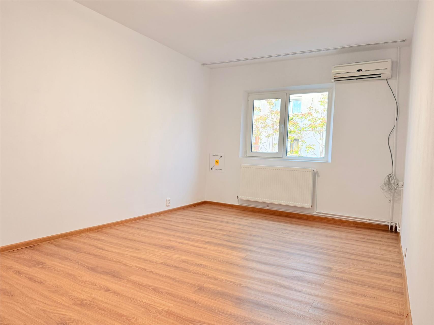 Apartament 2 camere zona 9 mai