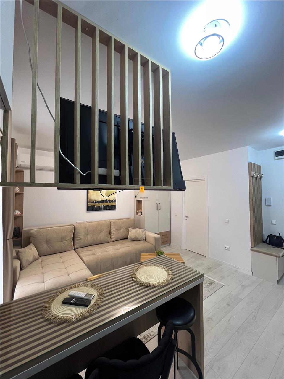 Inchiriere garsoniera zona Vest