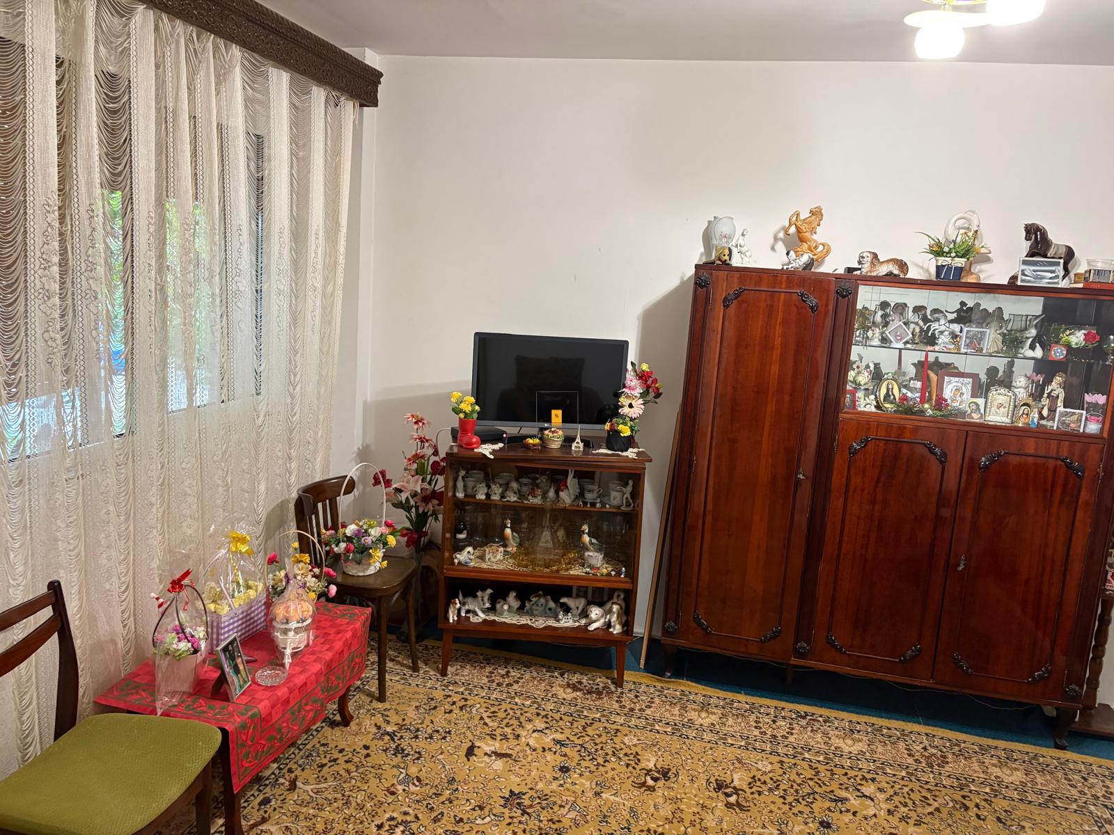 Apartament 2 camere zona Vest