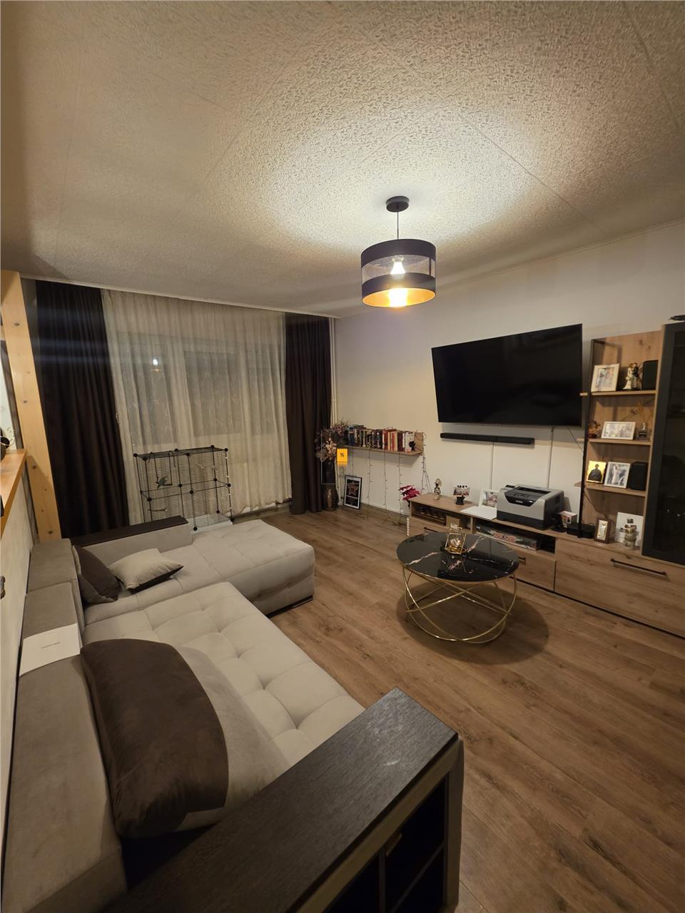 Apartament 2 camere zona Republicii-Caraiman