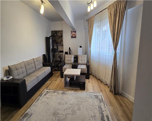 Apartament 4 camere zona 9 MAI