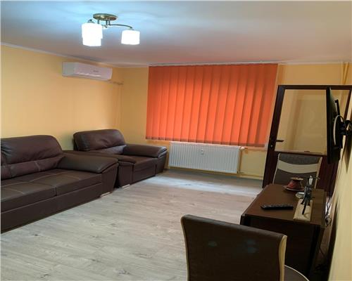 Apartament   2 camere zona Republicii