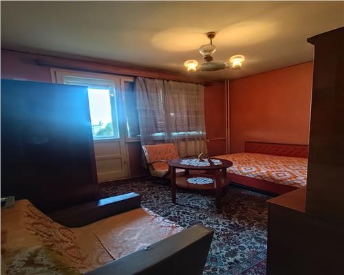 Apartament cu 3 camere zona Cina