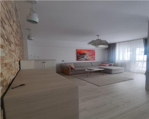 Inchiriere apartament  3 camere zona Centrala