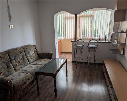 Inchiriere apartament  3 camere zona  Democratiei