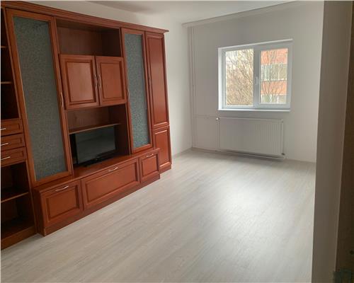 Apartament 2 camere zona Republicii