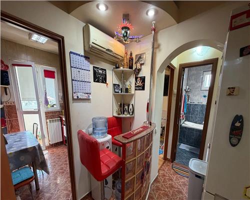 Apartament 3 camere  zona Postei-Bucov