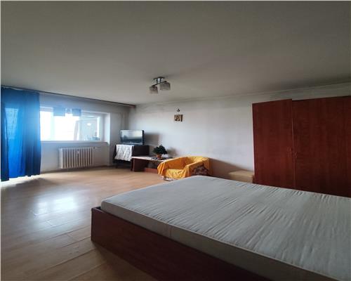 Apartament 3  camere/2 bai zona B-dul Bucuresti