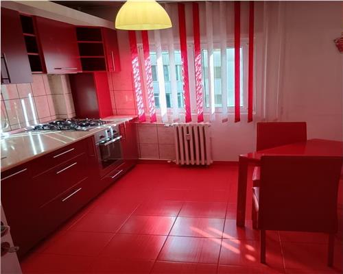 Apartament 2 camere zona Piata Mihai-Viteazul