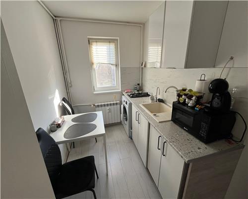 Apartament 2 camere zona Nord-Cameliei