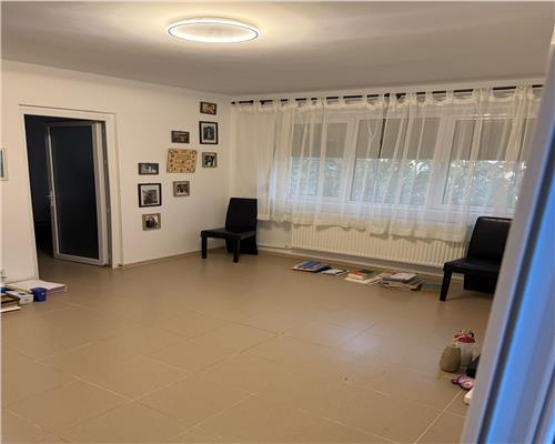 Apartament 2 camere zona Malu Rosu