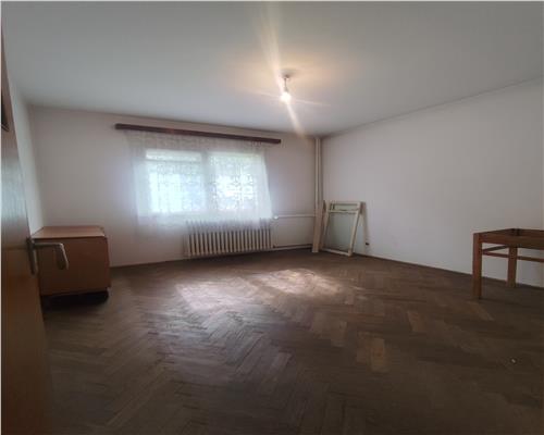 Apartament 2 camere zona Nord-Complexul Mic